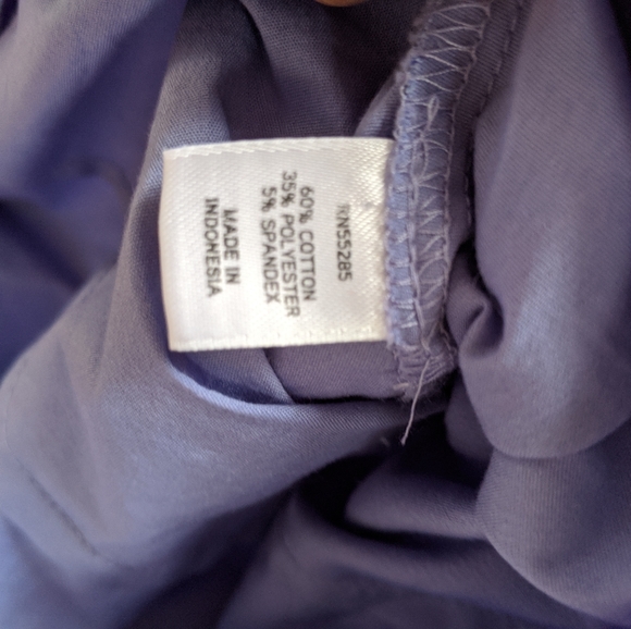 Express Design Studio No iron button up Blouse, M - Picture 3 of 7